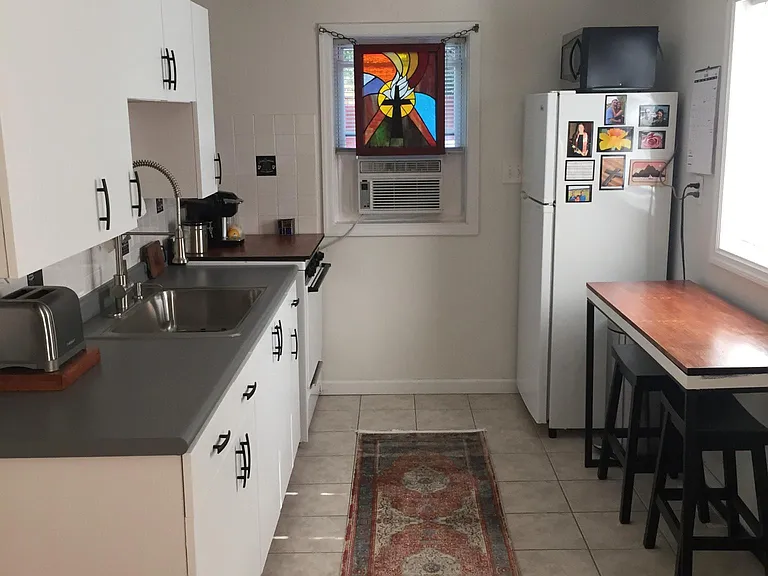 Kitchen...plenty of natural light.
