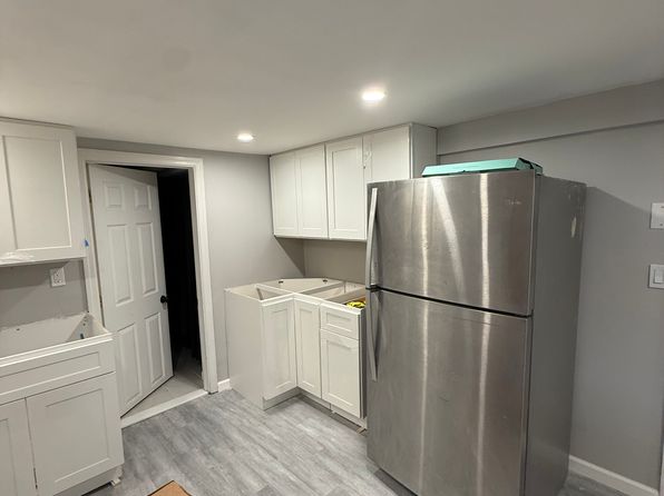 (undisclosed Address)