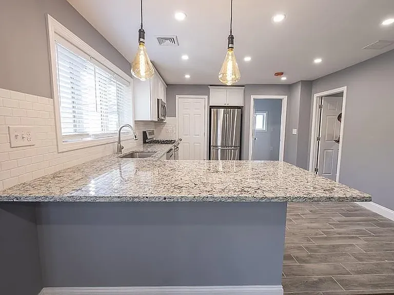 981 Hancock St #2 — Photo 2