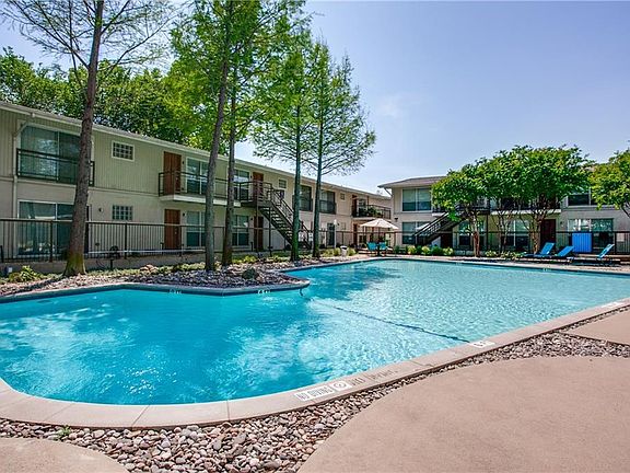 5th image of 4616 W Lovers Ln #234