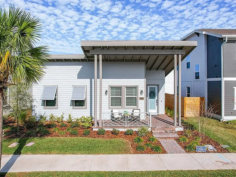 10175 Peebles St — Photo 1
