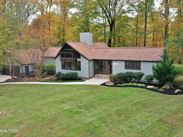 253 Hilltop Dr, Oneida, TN 37841