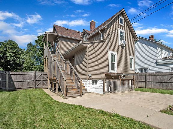 4th image of 2815 Ezra Ave