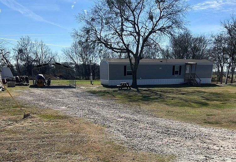 1st image of 326 Shady Creek Ln