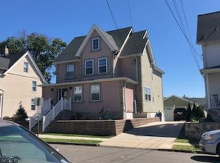 658-660 Devon St, Kearny, NJ 07032