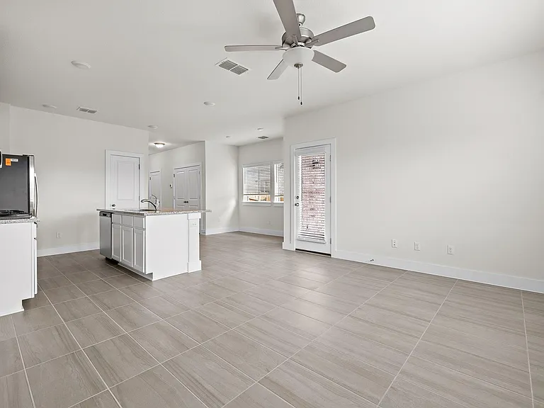 138 Yearling Way — Photo 7