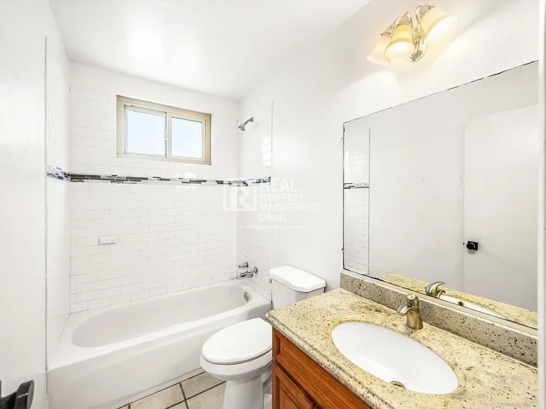 7970 Cambridge Ave — Photo 39