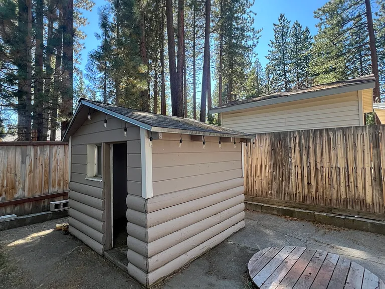 3380 Janet Dr — Photo 28