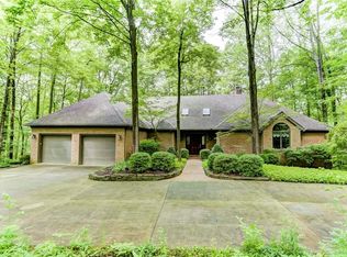 410 Leander Dr, Springfield, OH 45504