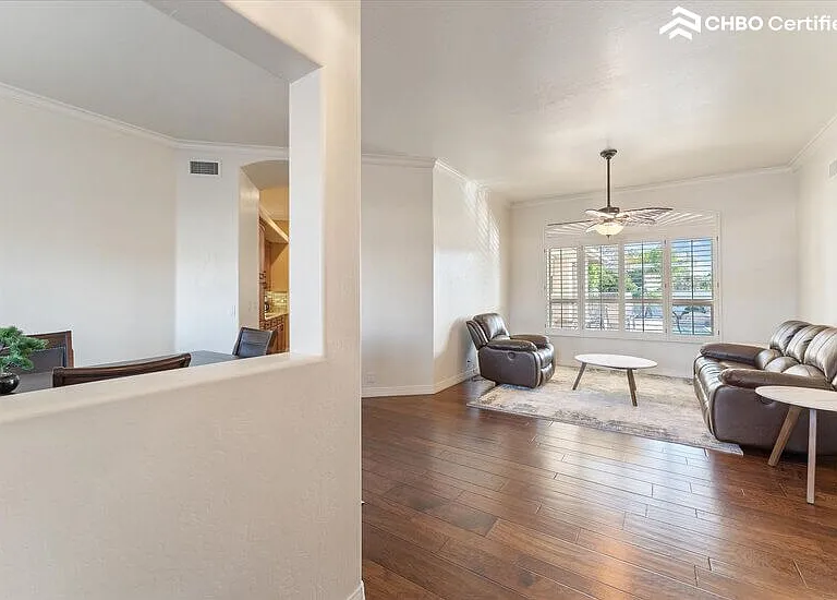 6445 W Fullam St — Photo 14
