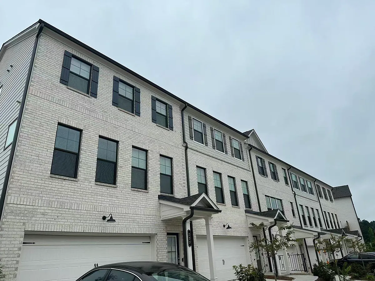 Building Photo - 309 Oldvine Dr
