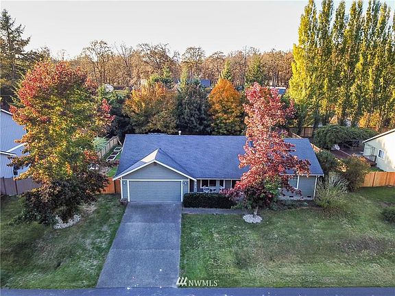 2nd image of 5615 Braywood Ln SE