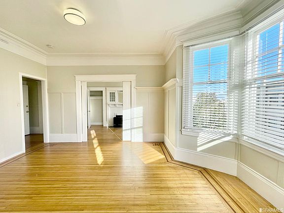 4th image of 3410 22nd St APT 9