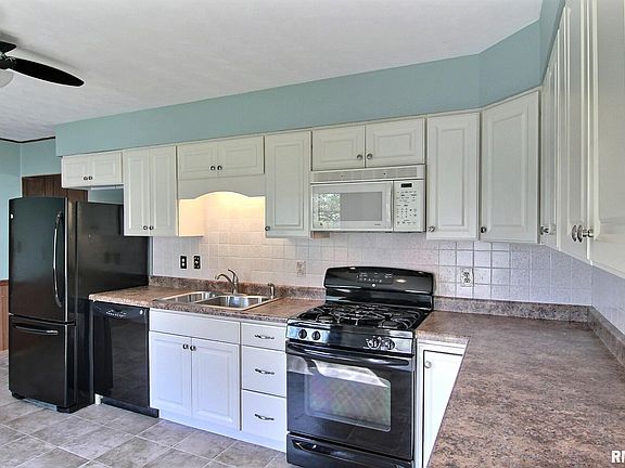 5th image of 30336 Sunset Dr