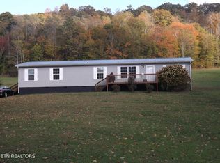 601 Blue Springs Rd, Speedwell, TN 37870