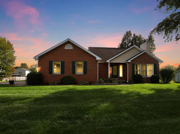 965 Nadine Dr, Heath, OH 43056