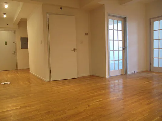 Rented by Residents Team | media 17