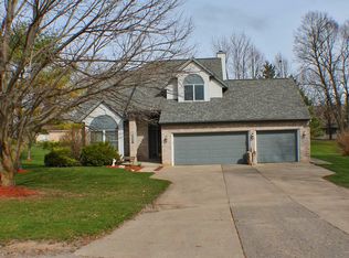 1226 Bartlett Dr, Gladwin, MI 48624