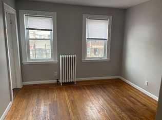 21-21 29th Ave #2, Astoria, NY 11102