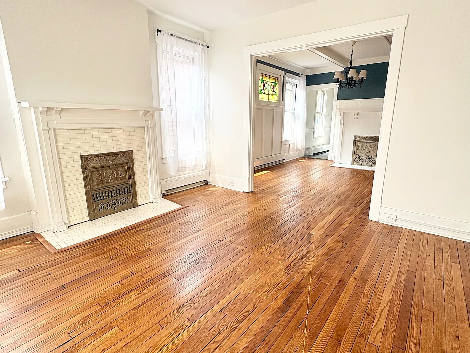 3 bed, 1220 sqft, $1,750 — Photo 1