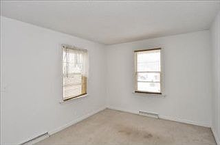 3rd image of 158 21st St N