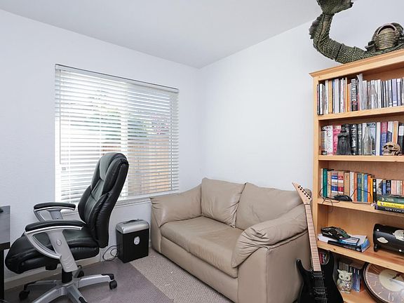 4th image of 2857 Weyers Ct