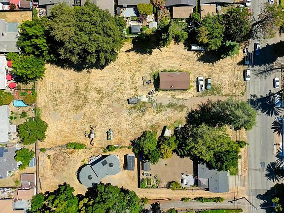 5th image of 2150 W Pueblo Avenue