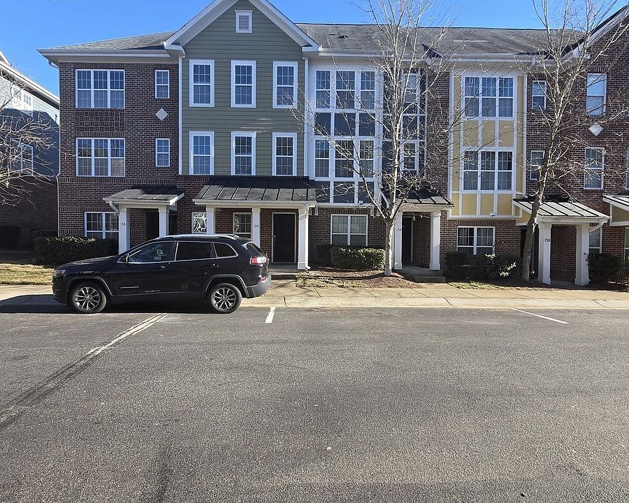 1st image of 154 Dove Cottage Ln #1