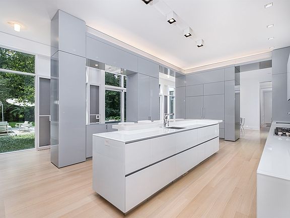 4th image of 70 Possum Rd