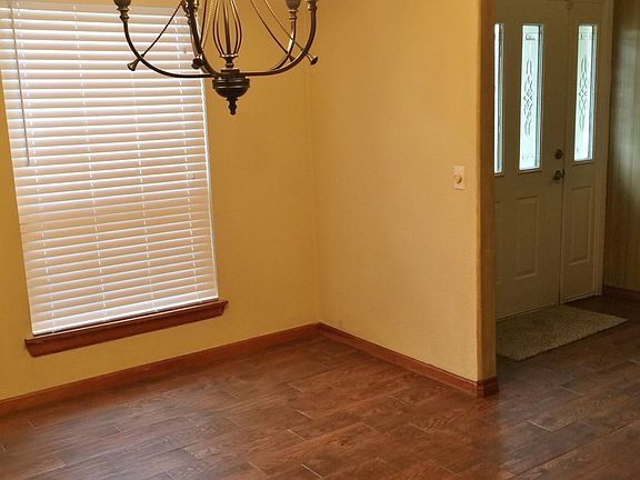 5th image of 4303 Briar Cliff Dr