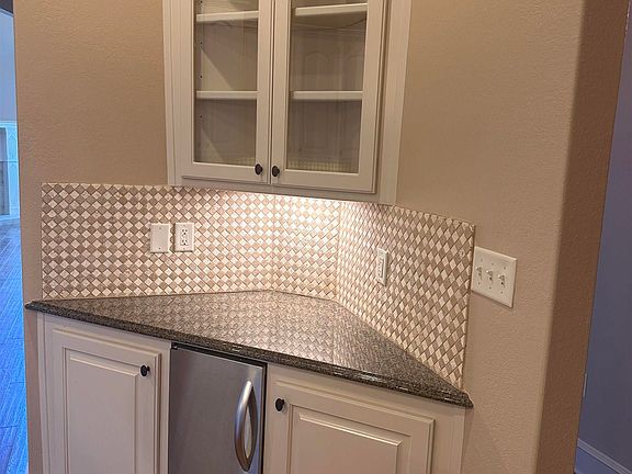 2nd image of 11527 Crystal Bay Cir