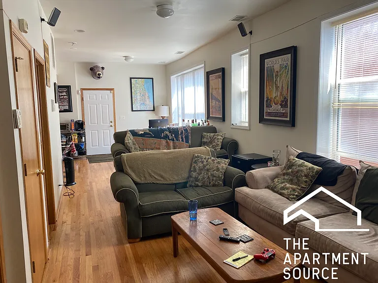 1446 N Leavitt St #2 — Photo 14