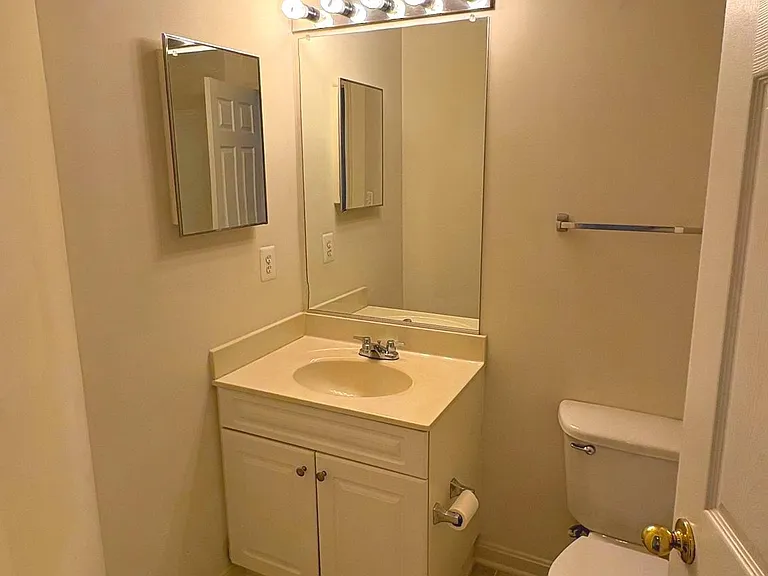 2664 Manhattan Pl #305 — Photo 20