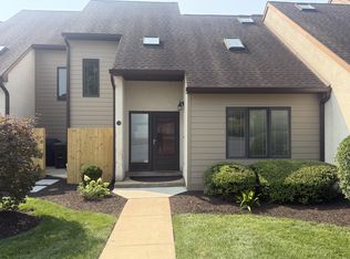 30 Hawk Valley Ln #1, Denver, PA 17517