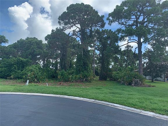 3rd image of Park Place Dr