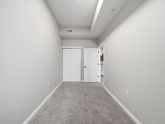 5th image of 115 S Main St #202