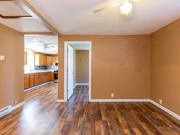 3rd image of 5118 W Colfax Ave