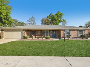 8243 WORM WOOD Road, Jacksonville, FL 32210