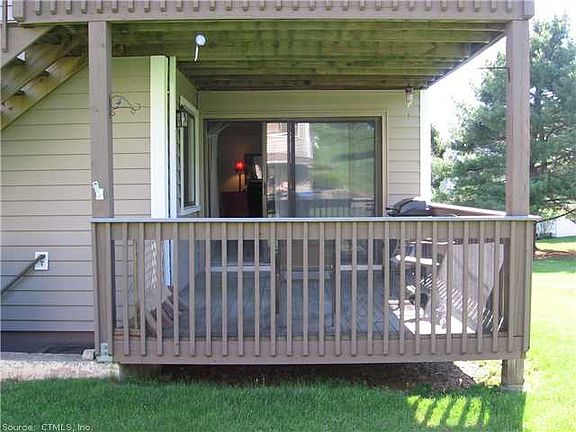 5th image of 67 Monticello Dr