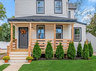 146 Leighton Ave, Red Bank, NJ 07701