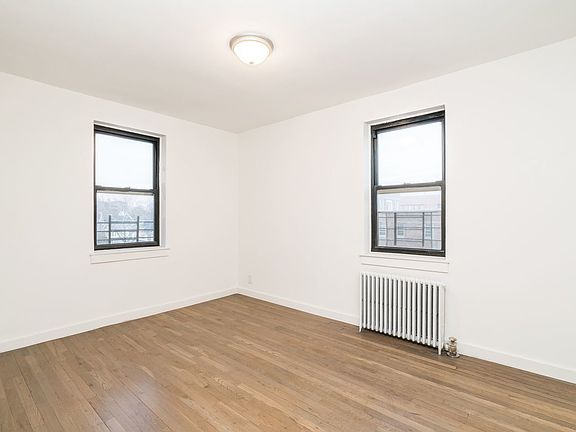 3rd image of 3403 Foster Ave APT 2C