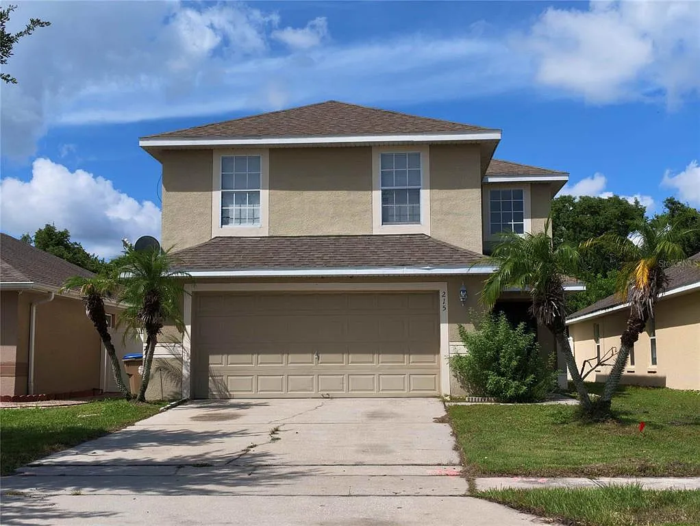 4 bed, 2.5 bath, 1803 sqft, $2,050 — Photo 1