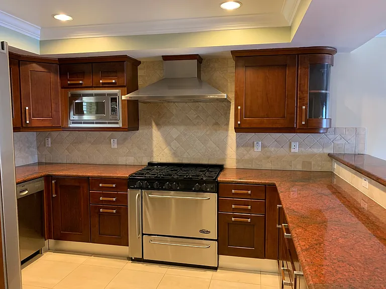 1417 S Westgate Ave #201 — Photo 1