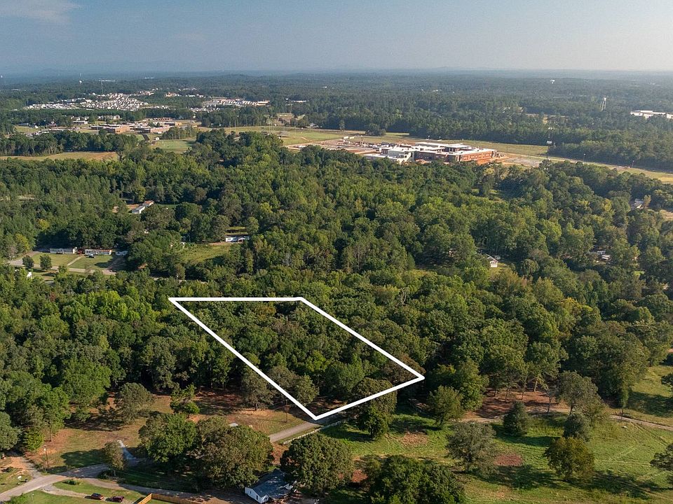 1st image of 2 Gibson Rd #2