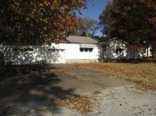 398 E Church Ave, Fairland, OK 74343