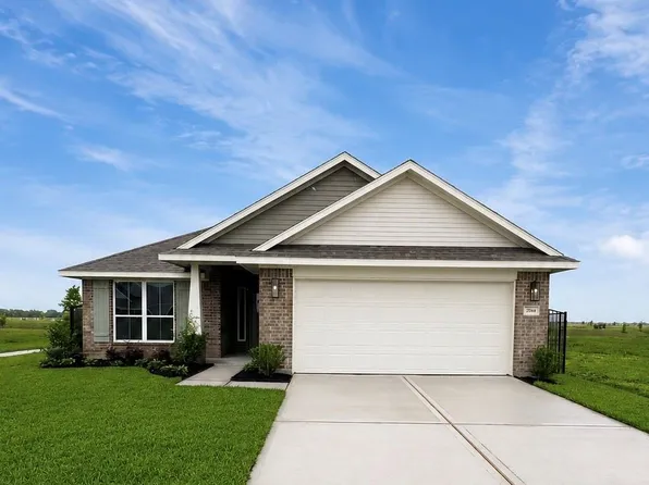 2064 Emerald Lake Trl, Dayton, TX 77535