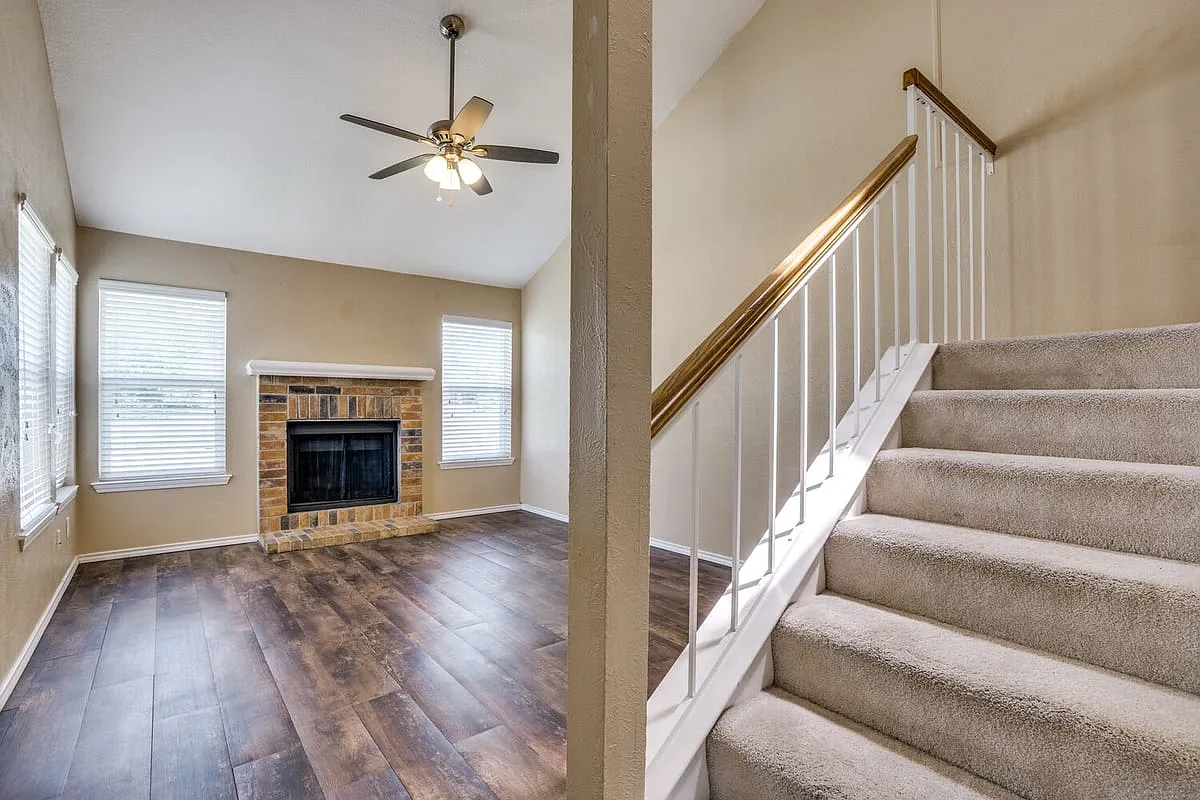 1410 Thackery Drive Arlington TX 76018 — Photo 3