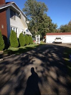 driveway 3 car garage