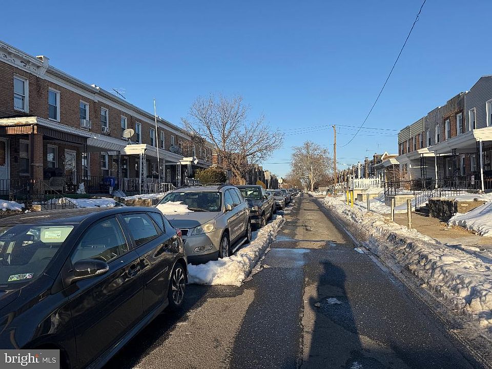 2nd image of 6362 Marsden St