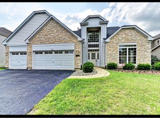 321 Stonegate Rd, Bolingbrook, IL 60440